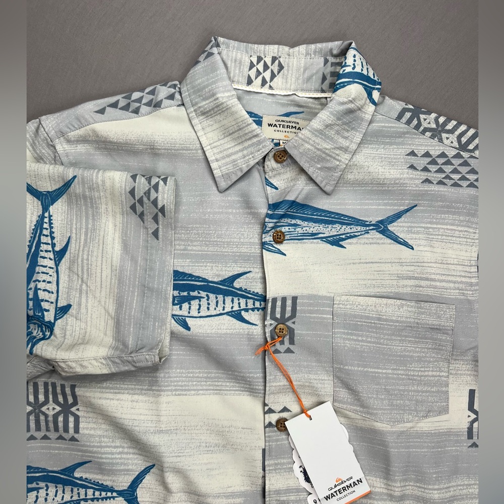 QUIKSILVER WATERMAN PRINTED SS WOVEN BUTTON DOWN SHIRT